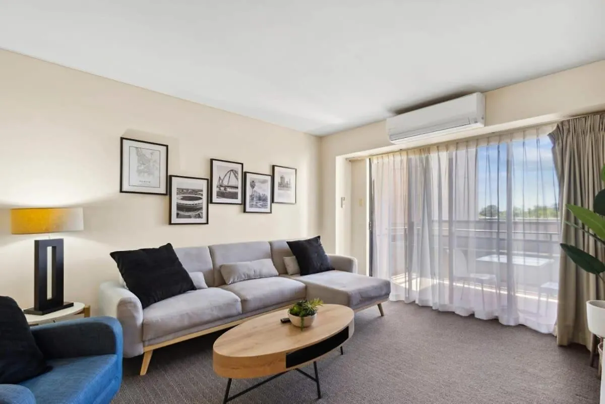 Spacious Holiday Apart On Hay St Cbd パース アパート
