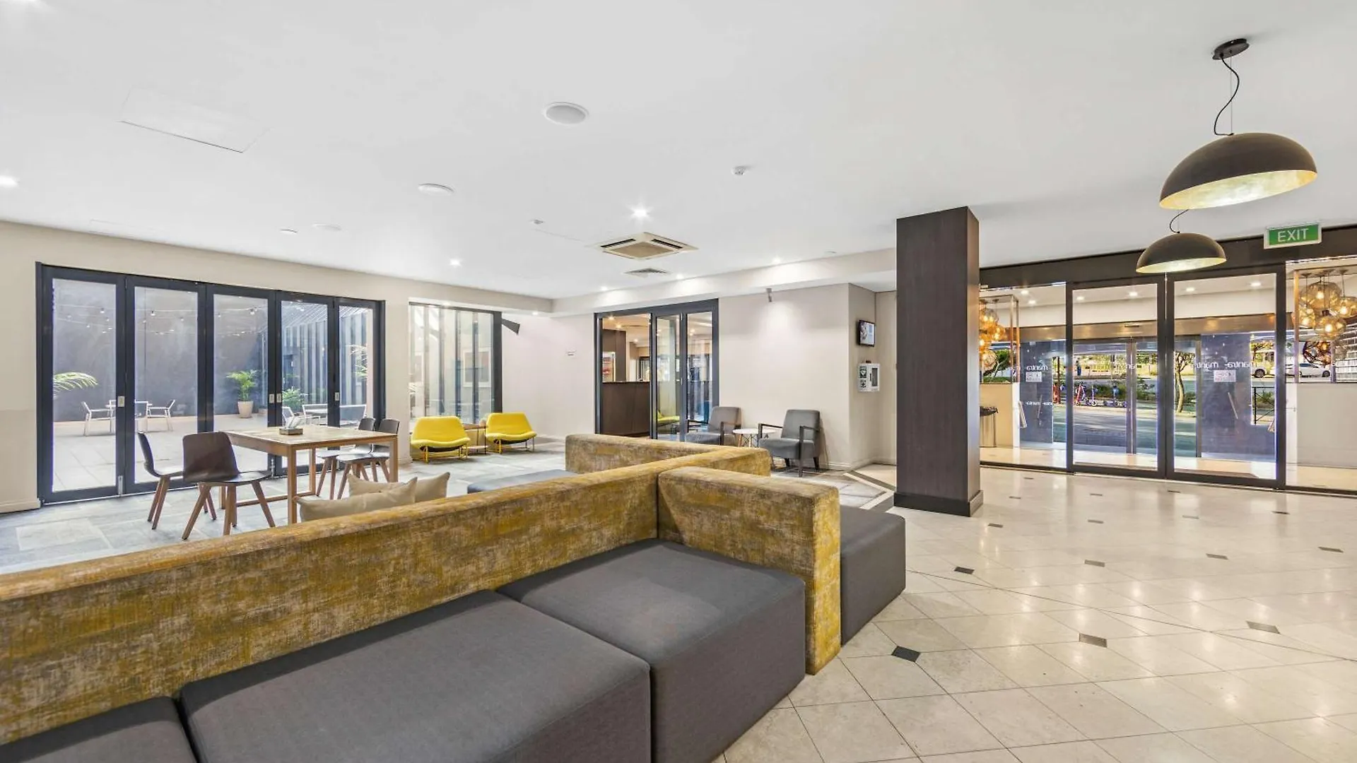 アパート Spacious Holiday Apart On Hay St Cbd パース