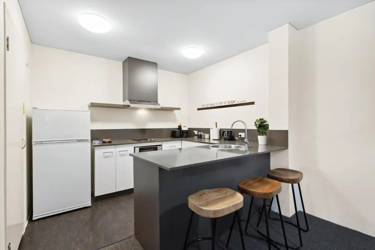 Spacious Holiday Apart On Hay St Cbd 퍼스 0*,